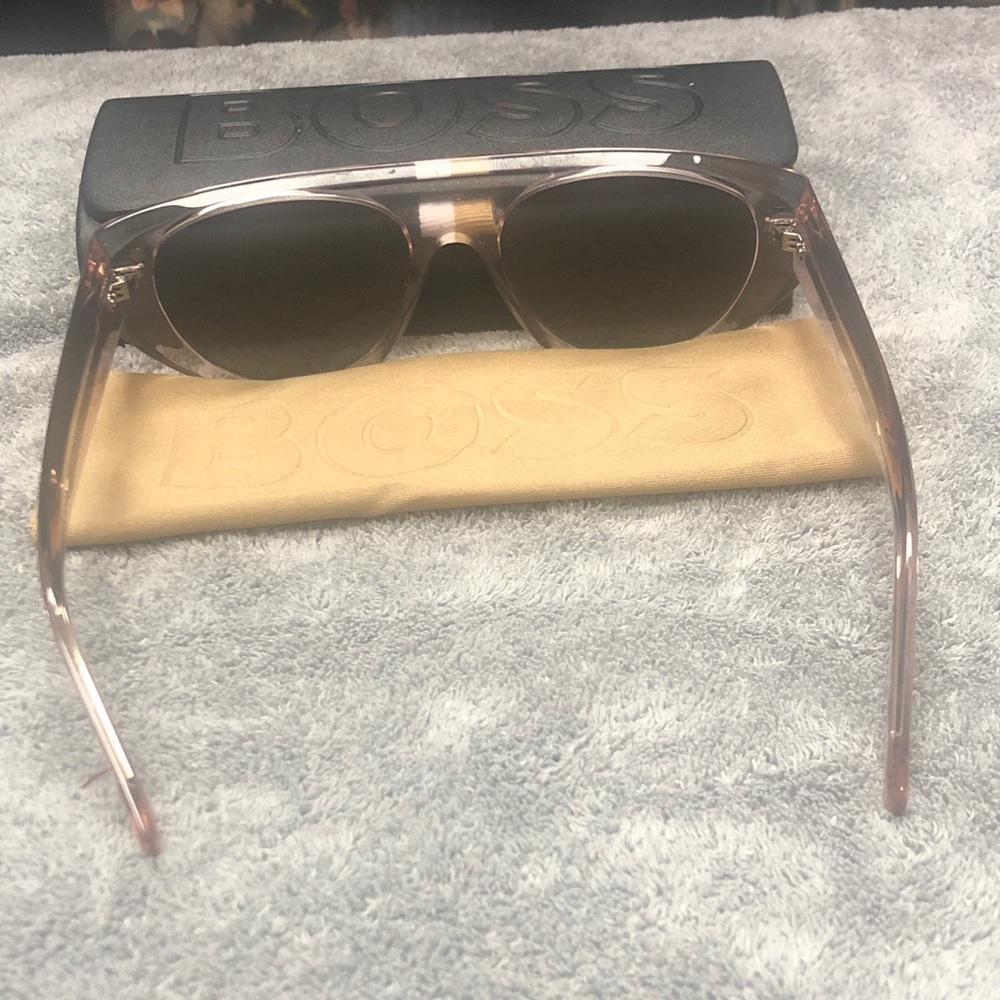 Boss Pink Full Rim Sunglasses - Picture 5 of 5